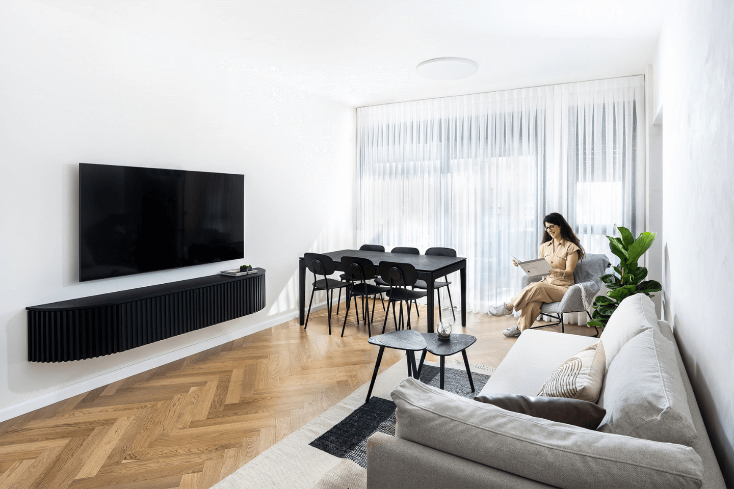 יעל גבריאל עיצוב פנים סלון בדירה בר"ג